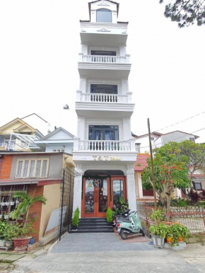 T&T Hotel